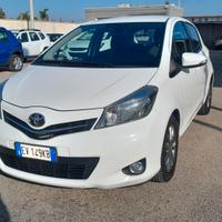 Toyota Yaris 1.4 D-4D 5 porte Lounge