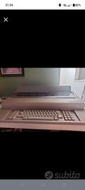 macchina da scrivere elettronica et 2400