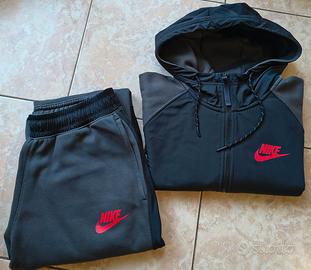 Tuta Nike completa