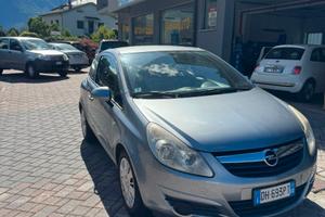 Opel Corsa 1.2 benzina