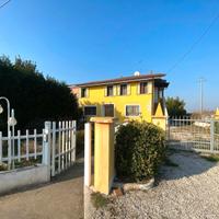 Casa indipendente con terreno