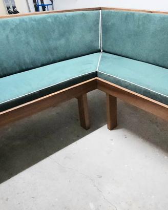 Panca angolare in legno