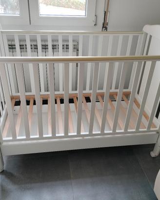 Lettino neonato + materasso + coprimaterasso 