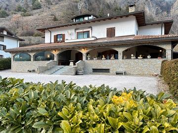 Teorema Aziende EX RISTORANTE STORICO con IMMOBILE