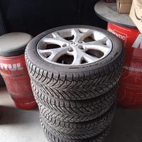 Gomme 4 stagioni+ cerchioni in lega 