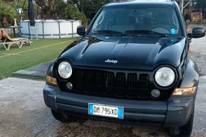 Jeep Grand Cherokee 2.8 CRD