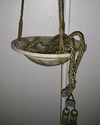 Lampada con cordoni acquasantiera alabastro antica
