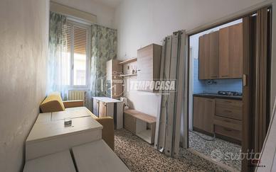 BILOCALE AL PRIMO PIANO IN PIENO CENTRO STORICO