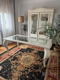 Tavolo in legno e vetro con gambe a cipolla