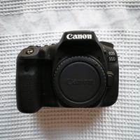 Canon EOS 90D