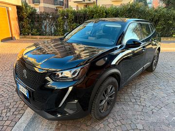 Peugeot 2008 cambio automatico  1.2 Benzina