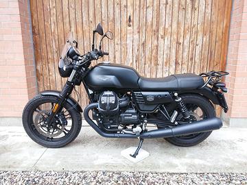 MOTO GUZZI V7 III STONE