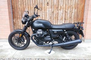 MOTO GUZZI V7 III STONE