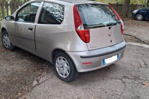 FIAT PUNTO BENZINA ANNO 2004