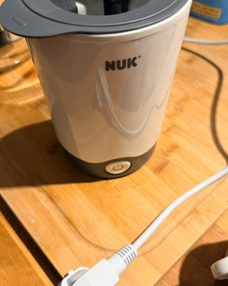 Scaldabiberon Nuk con cavo viaggio 12 V