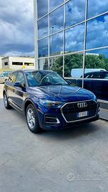 Audi Q5 35 TDI S tronic Business