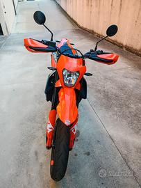 KTM 690 smcr 2024
