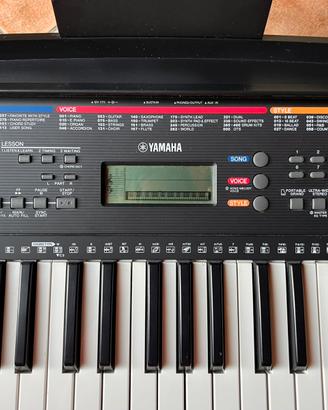 Tastiera yamaha PSR e-263