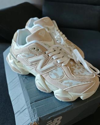 NEW BALANCE 9060