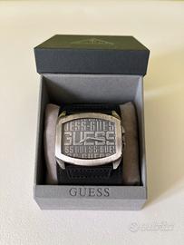 Orologio da polso Guess con cinturino in pelle