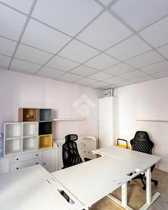 UFFICIO A BARZAGO