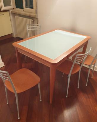 Tavolo e sedie Calligaris