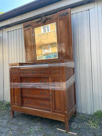 comò in legno stile 900