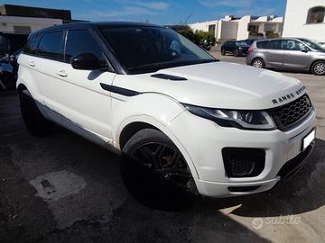 Land Rover Range Evoque 2.0 TD4 150 CV 5p. SE