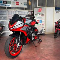 Aprilia Tuono 660 tenuta da amatore