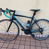 Bici da corsa Bianchi infinito cv