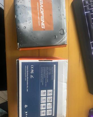 RICETRASMITTENTE BAOFENG UV-9R