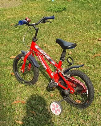Bicicletta bambini Cars con rotelle