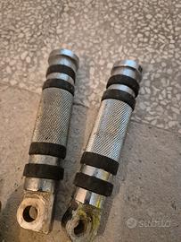 poggiapiedi harley davidson 