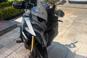 MOTO  VOGE