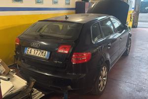 audi A3 1.6 motore. fuso. 