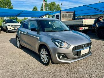 SUZUKI Swift 1.2 Hybrid Top