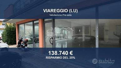 Immobile in asta di 350 m² a Viareggio