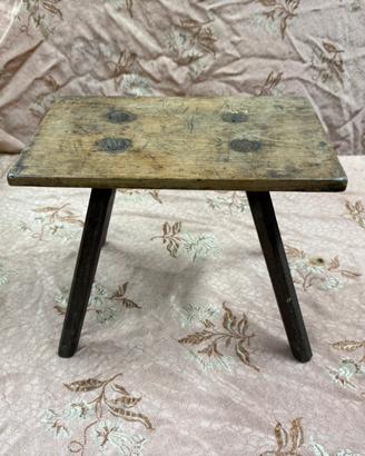 ANTICO SGABELLO DA MUNGITURA ORIGINALE DEL 1900