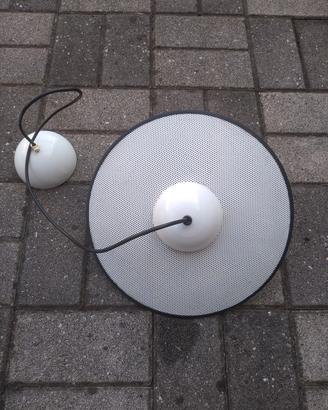lampadari e lampada da tavolo 
