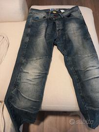 pantaloni z moto