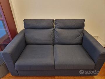 Divano IKEA due posti, come nuovo