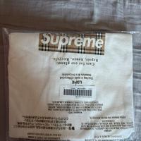 T-SHIRT SUPREME BOGO X BURBERRY