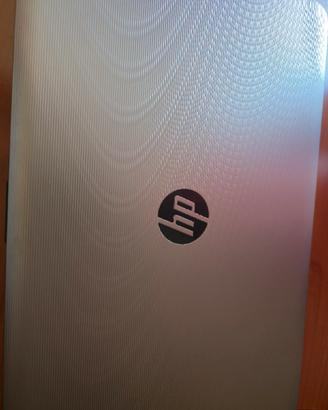  HP Notebook 15-ba052nl - AMD A10, 8GB RAM,