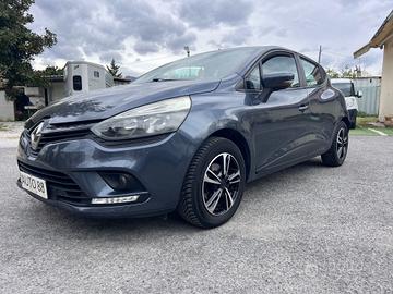 Renault Clio dCi 8V 75 CV Start&Stop 5 porte Energ