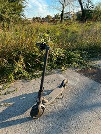 Condizione perfetta Monopattino Mi Xiaomi