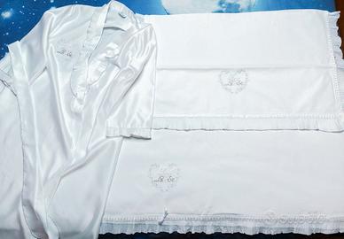 Completo lenzuolo matrimoniale con vestaglia