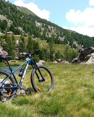 Mountain bike hardtail Trek X-Caliber 7 come nuova