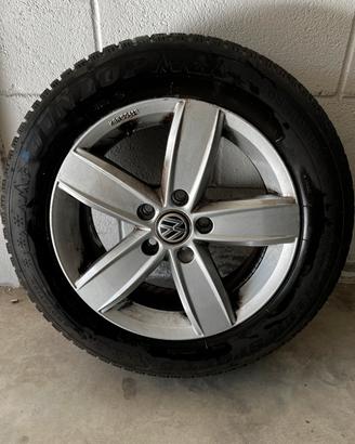 Cerchi originali Volkswagen + pneumatici invernali