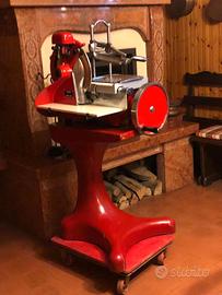 Affettatrice vintage a volano