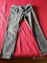 Jeans Lavinia Fontana grigio tg. 50. In cotone.